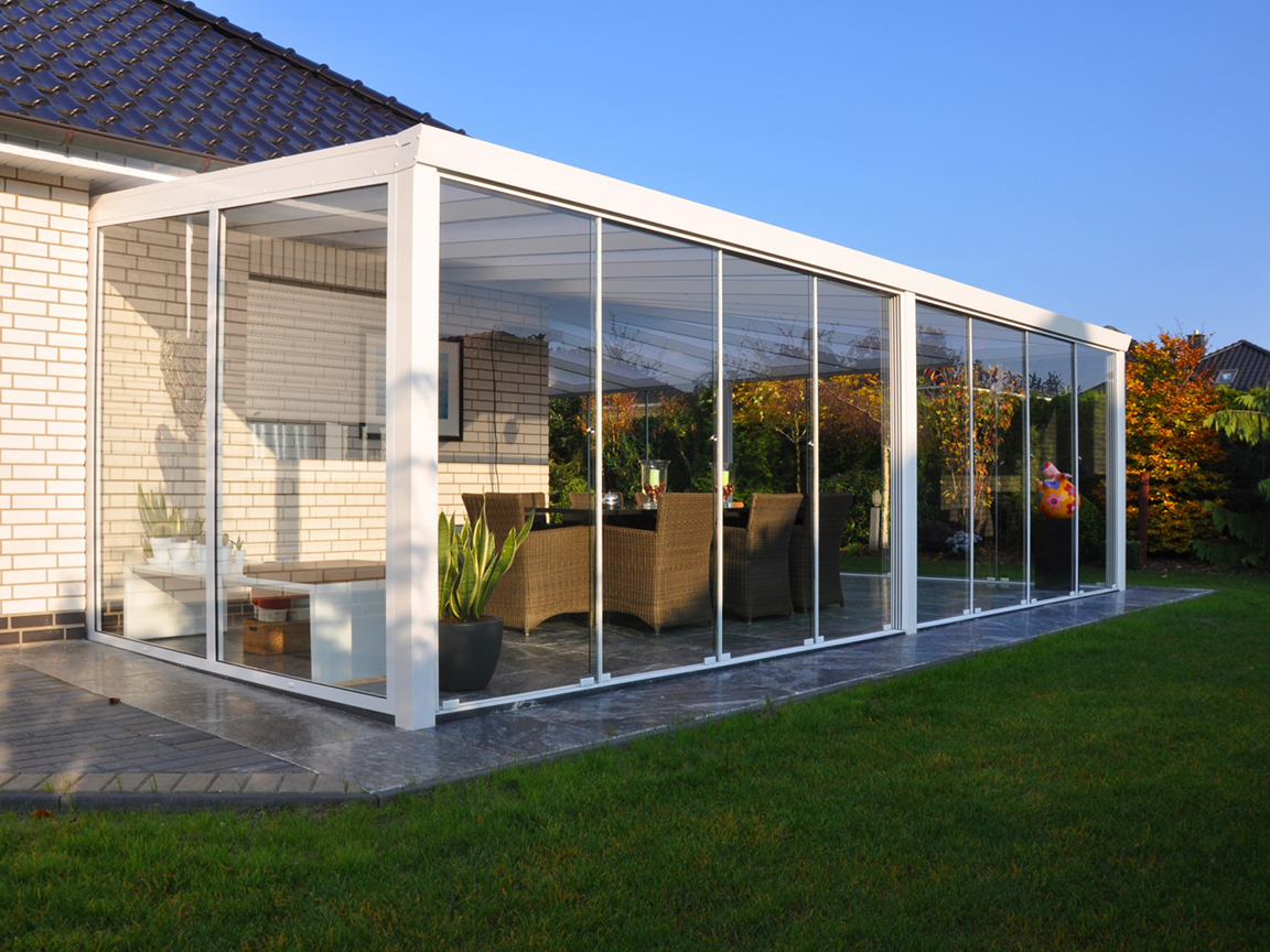 serre met uitzicht in de tuin in antwerpen